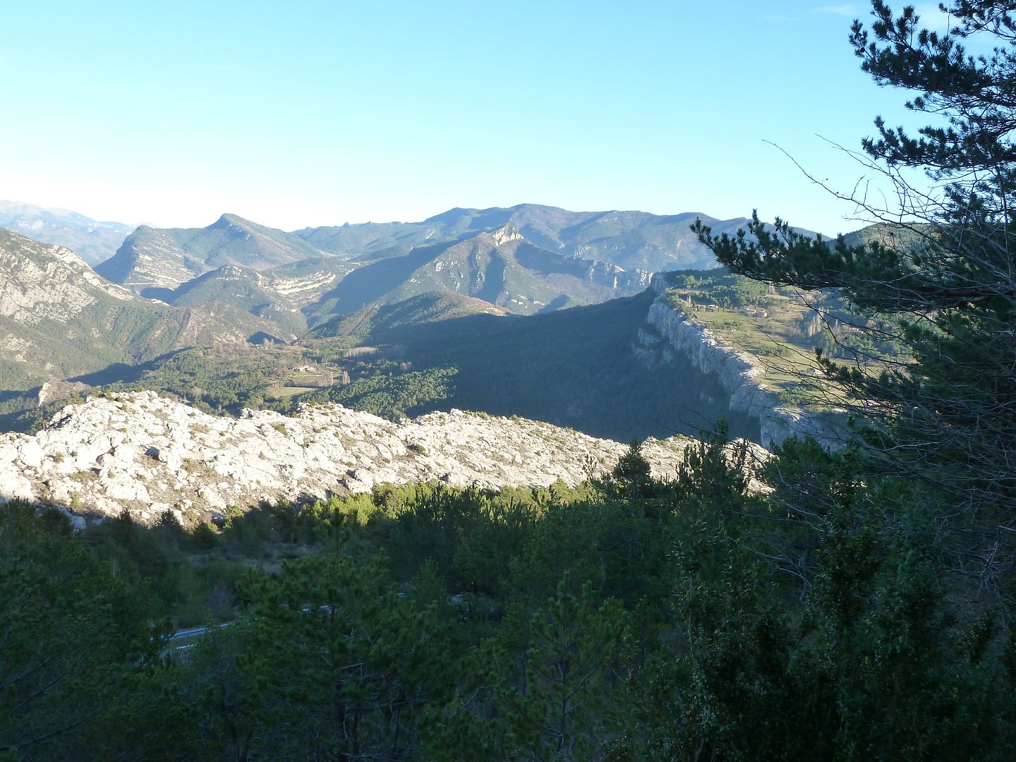 photo 2012-12-09-76BarrancdeSaldeselCatllaragraves.jpg