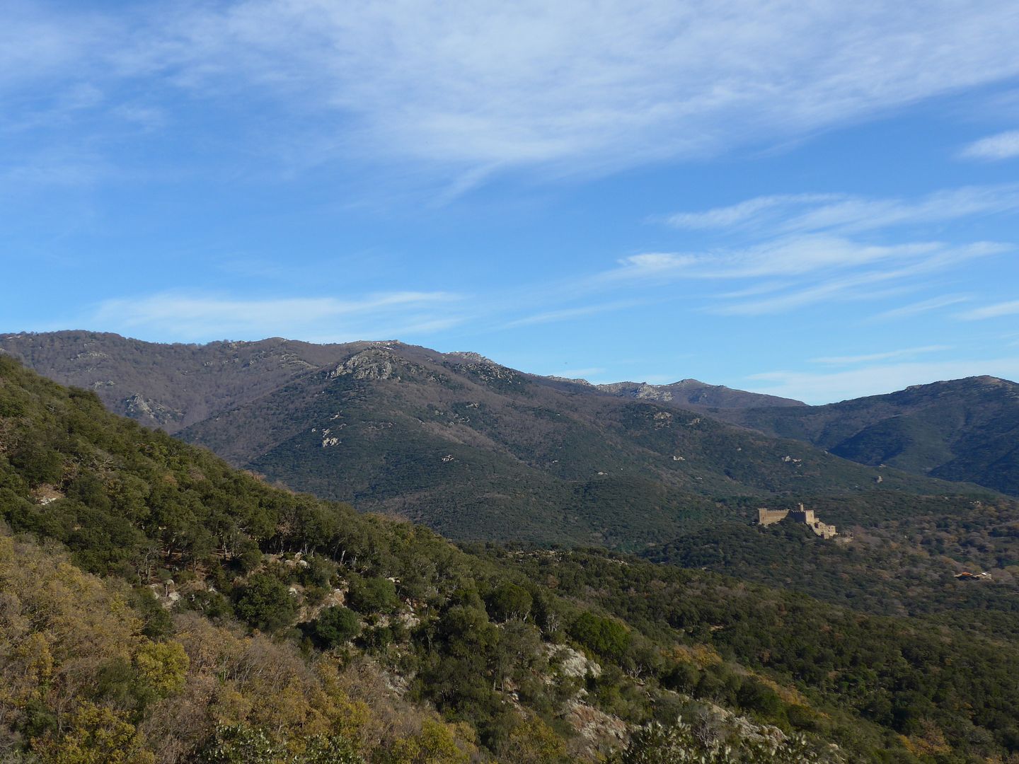 photo P1030797 Castell de Requesens Roc Colom.jpg