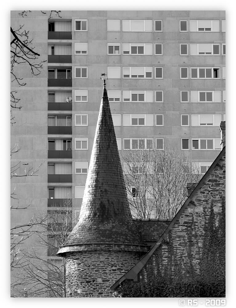 http://i221.photobucket.com/albums/dd119/RS-steph35/compil%20rennes%2003/19.jpg