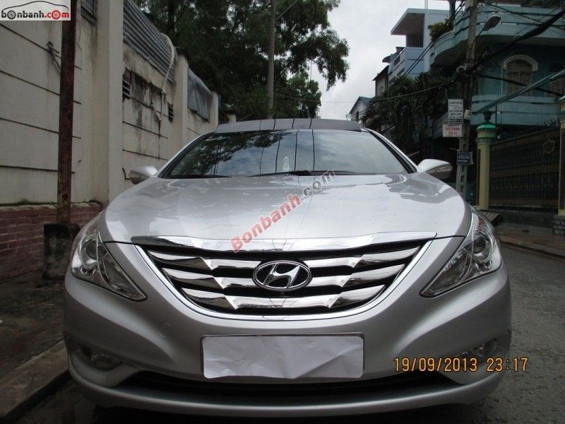 Huyndai Sonata cần người yêu mới!