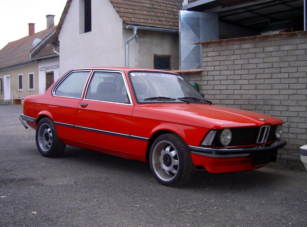 BMW 316 E21 mit Doppelvergaser - Fotostories weiterer BMW Modelle BMW 316 E21 mit Doppelvergaser - Fotostories weiterer BMW Modelle
