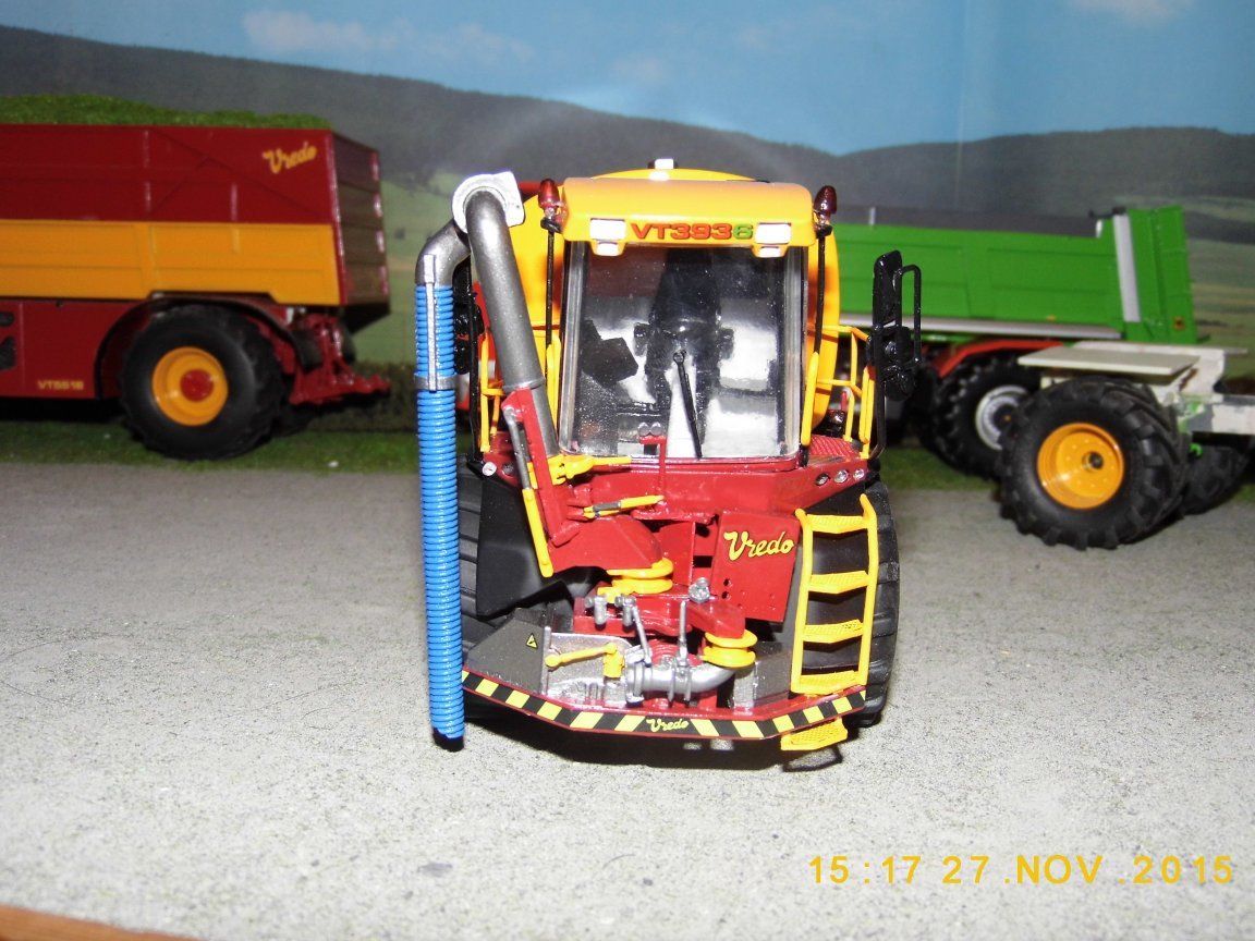 Vredo%2027%2011%2015%20002_zpsoixiglft.j