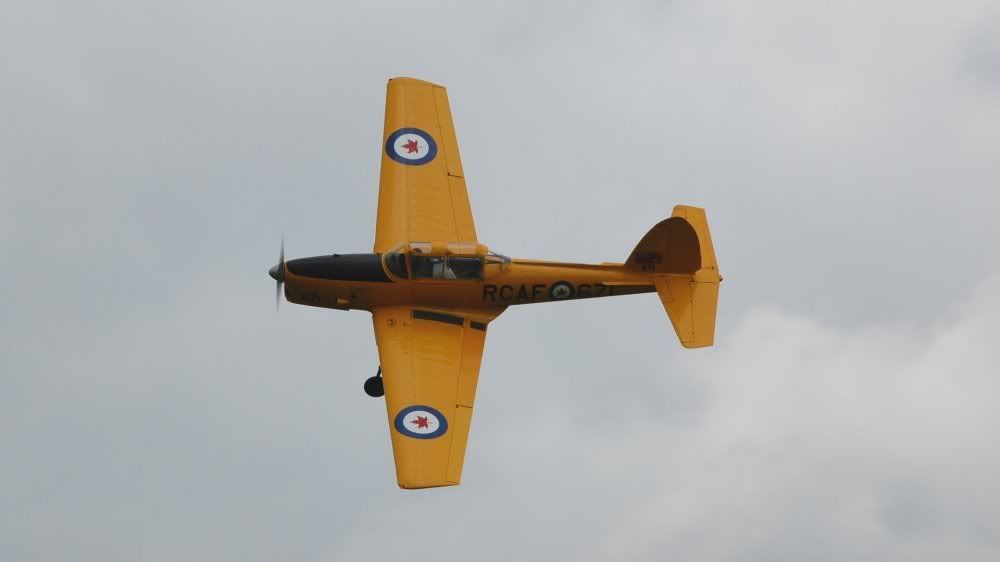 http://i221.photobucket.com/albums/dd258/wcfcfan/Shuttleworth%20July%2008/Dsc_0176-1000x562.jpg