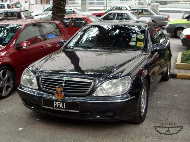 WKD 1 Mercedes S 320