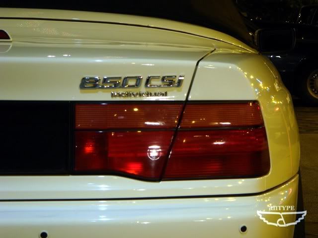 bmw850csi_badge.jpg