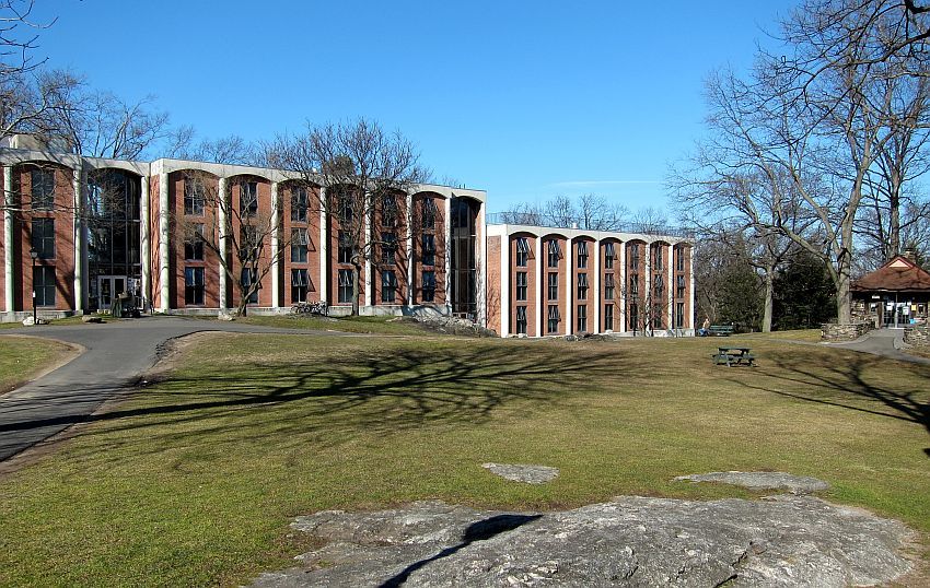 Sarah Lawrence College Part 3 (Central Campus Old and New Dorms