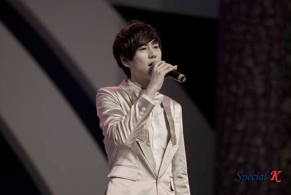 normal_1250377952_09.jpg picture by potatokon