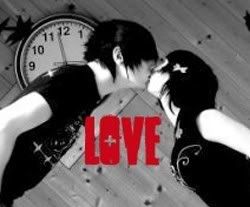 Emo love kiss black white red