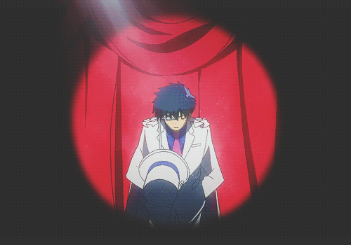 http://i221.photobucket.com/albums/dd5/dpsdarren1996_2007/kaitou%20kid_zpsvhejckwb.gif