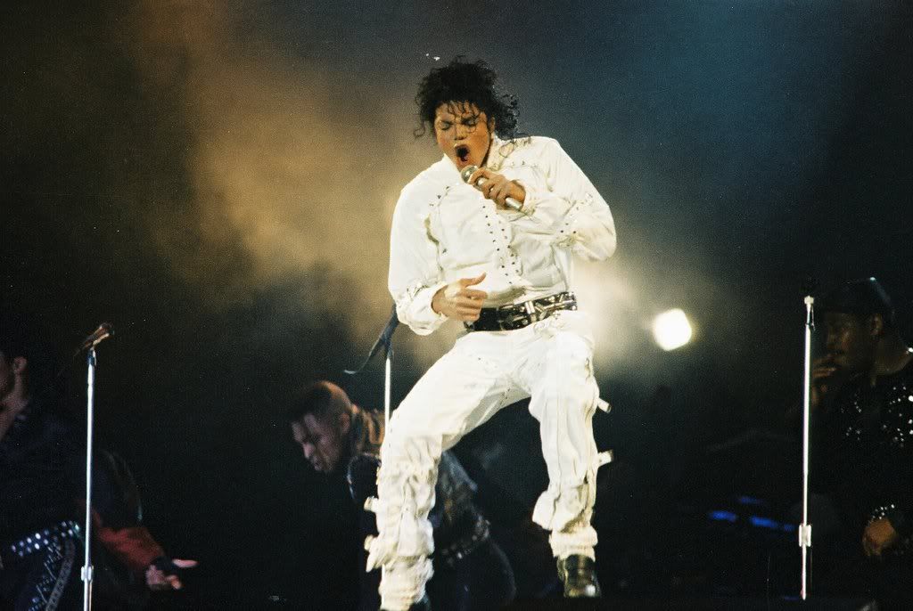 MichaelJackson1988120photosCopyr-3.jpg