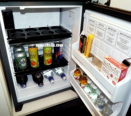  photo 17Minibar_zps1e3e0bca.jpg