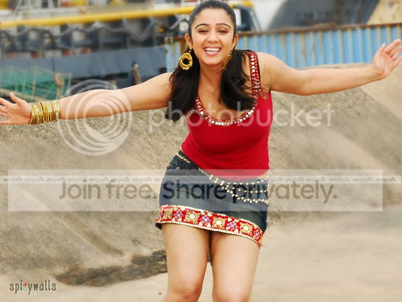 charmi23.jpg